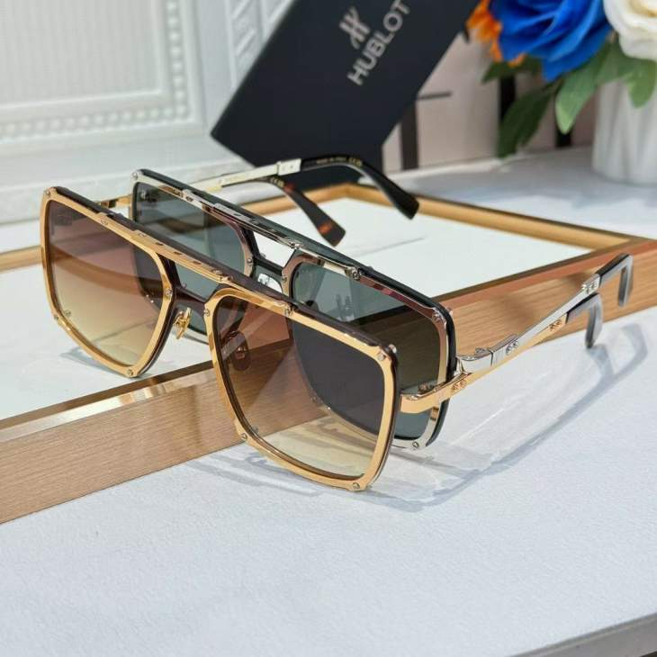 Picture of Hublot Sunglasses _SKUfw71164374fw